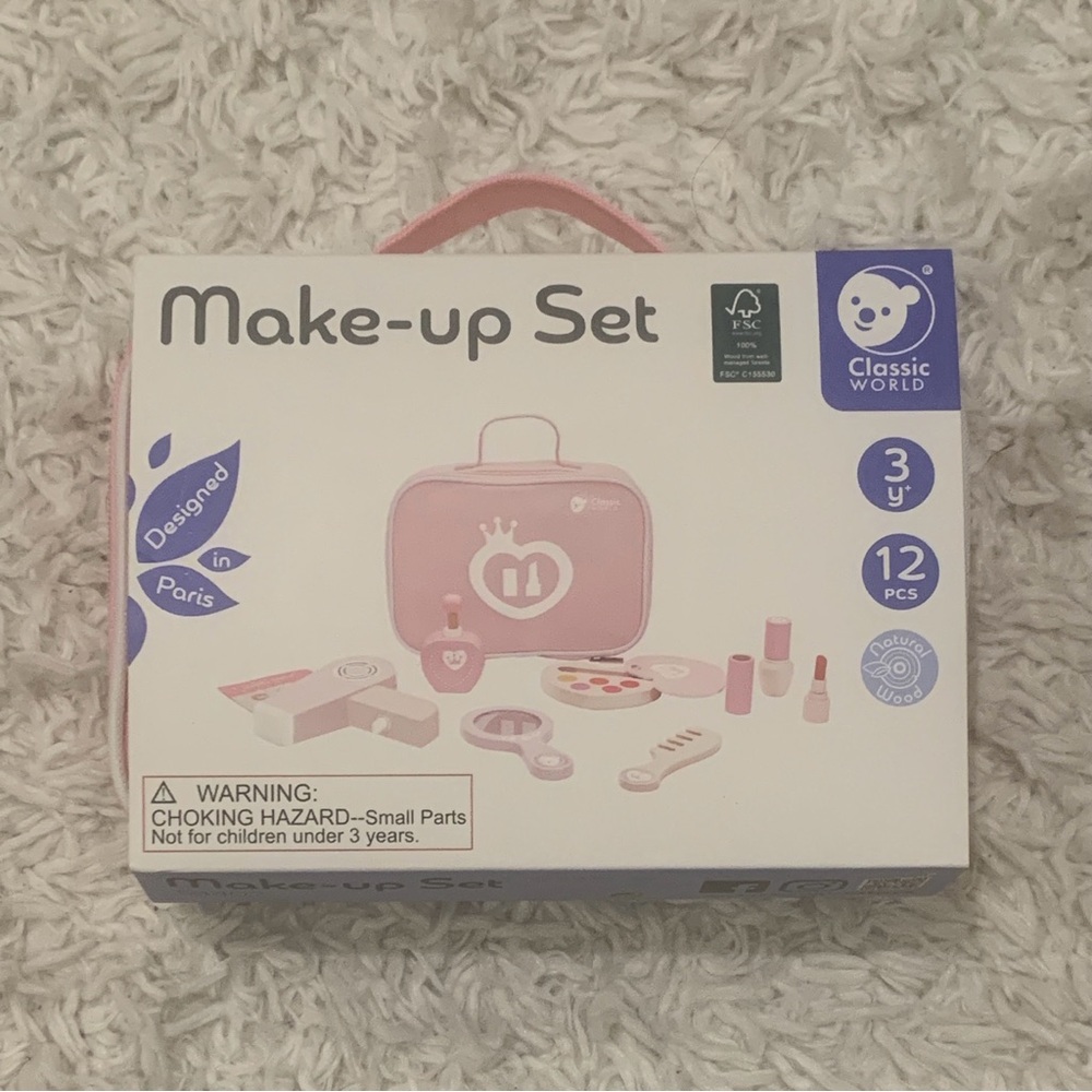 Classic World Make-up Set Wooden Cosmetics Beauty Toy for Kids